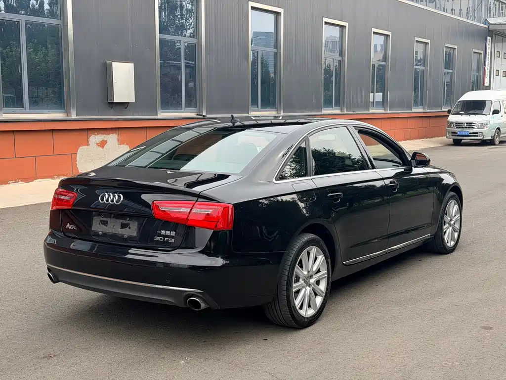 Audi A6L — миниатюра 5
