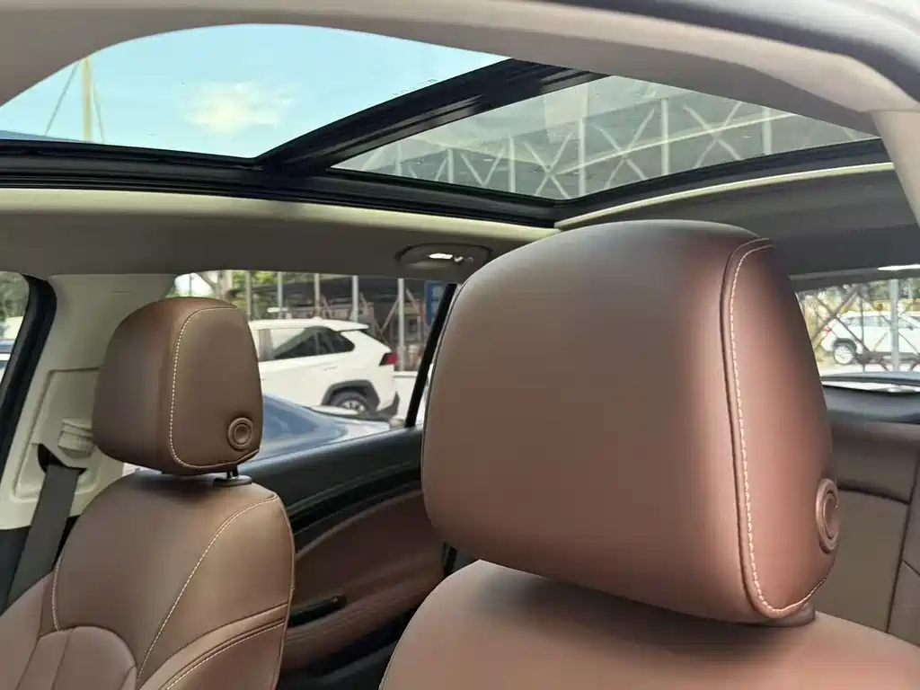 Buick Envision Plus — миниатюра 17