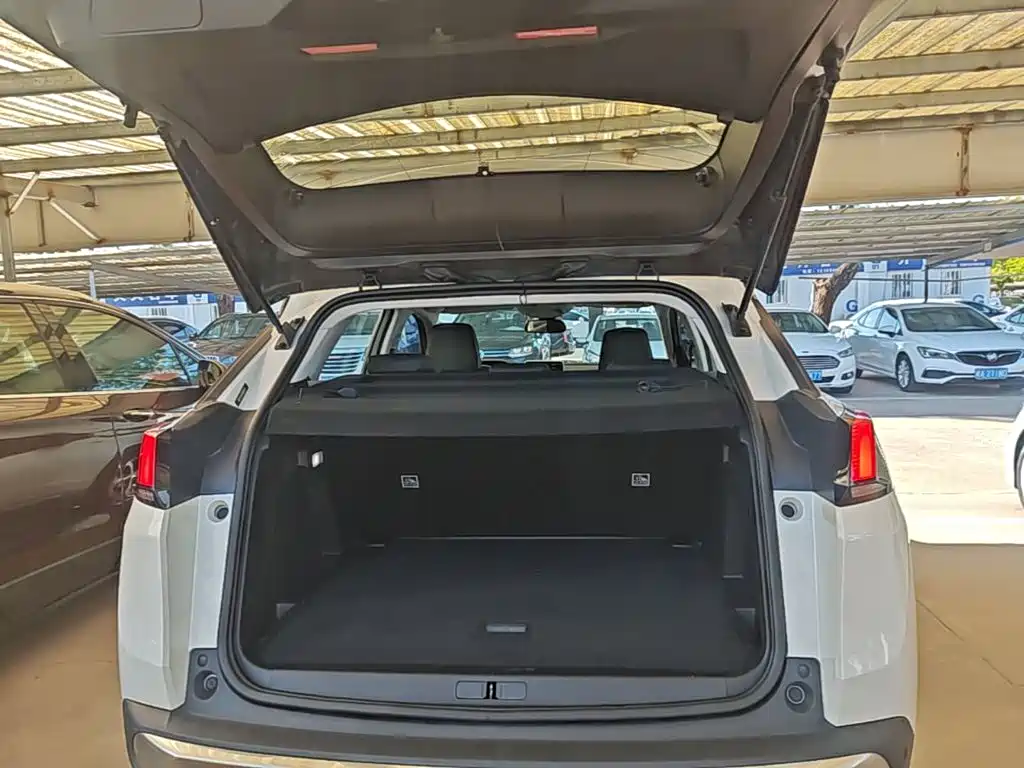 Peugeot 4008 — миниатюра 19