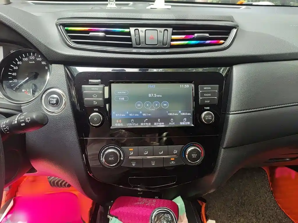 Nissan X-Trail — миниатюра 6