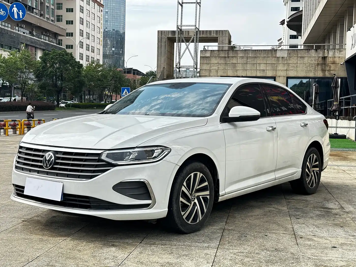 朗逸 2023款 改款 1.5L 自动五百万版 2023