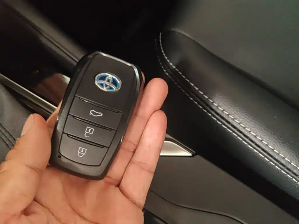 Toyota Corolla — миниатюра 9