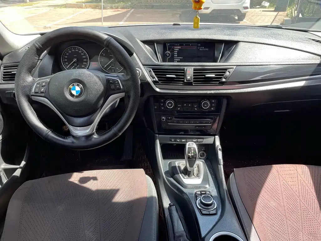 BMW X1 — миниатюра 10