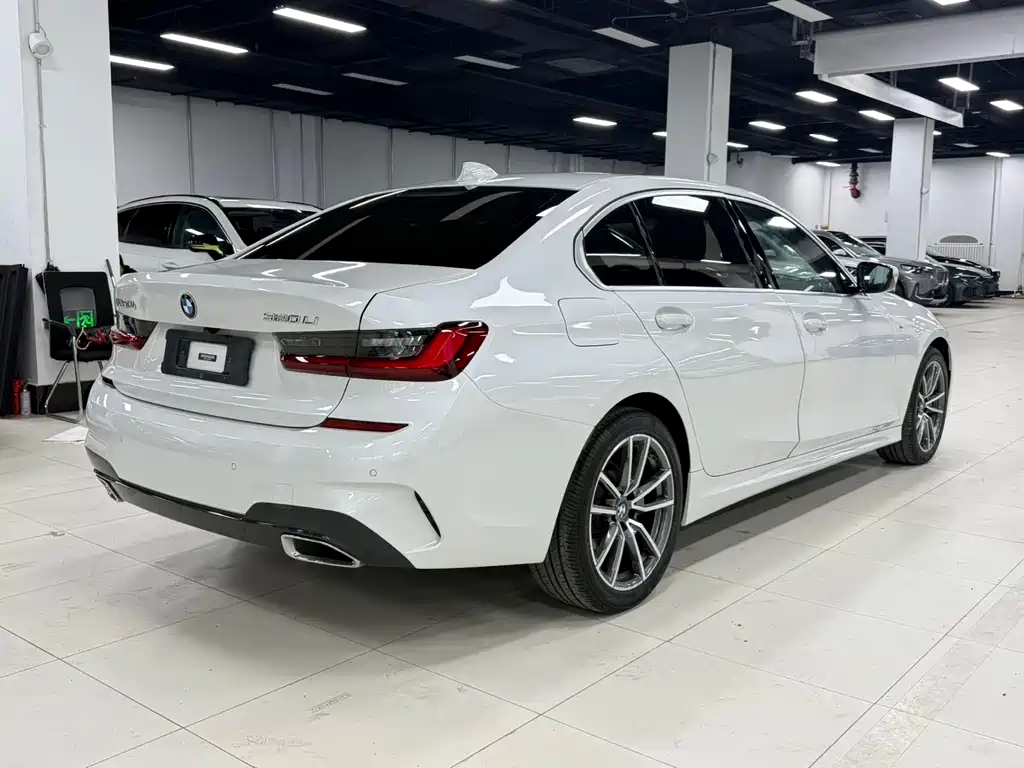BMW 3 Series 3 2022 320Li M Sport