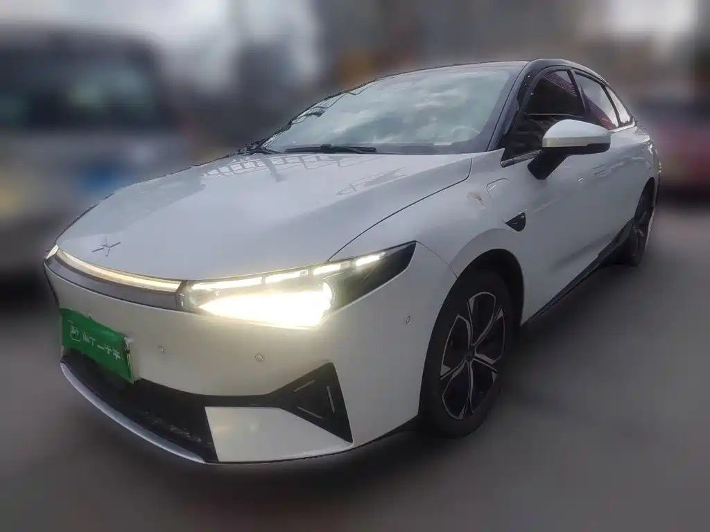 XPeng P5