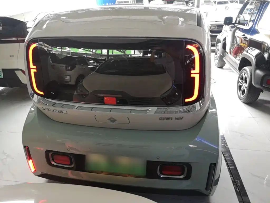 Baojun KiWi EV — миниатюра 6