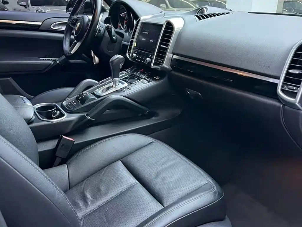 Porsche Cayenne 2016 Cayenne 3.0T