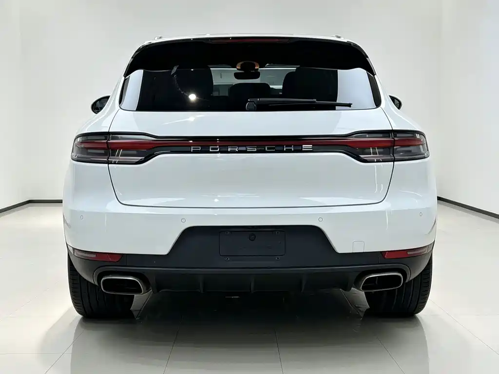 Porsche Macan — миниатюра 7