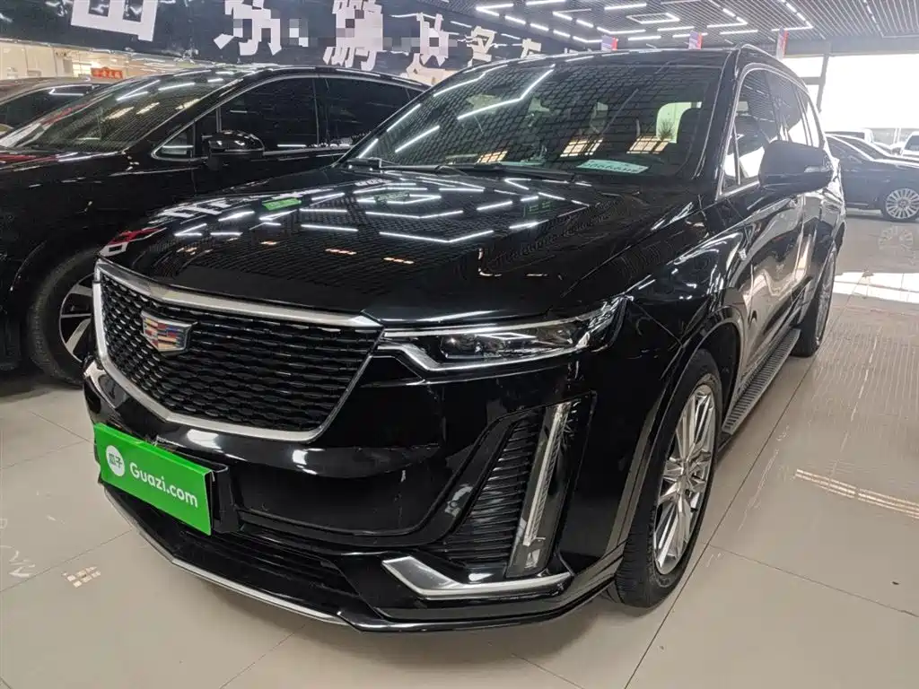 Cadillac XT6 2022 2.0T мест Luxury