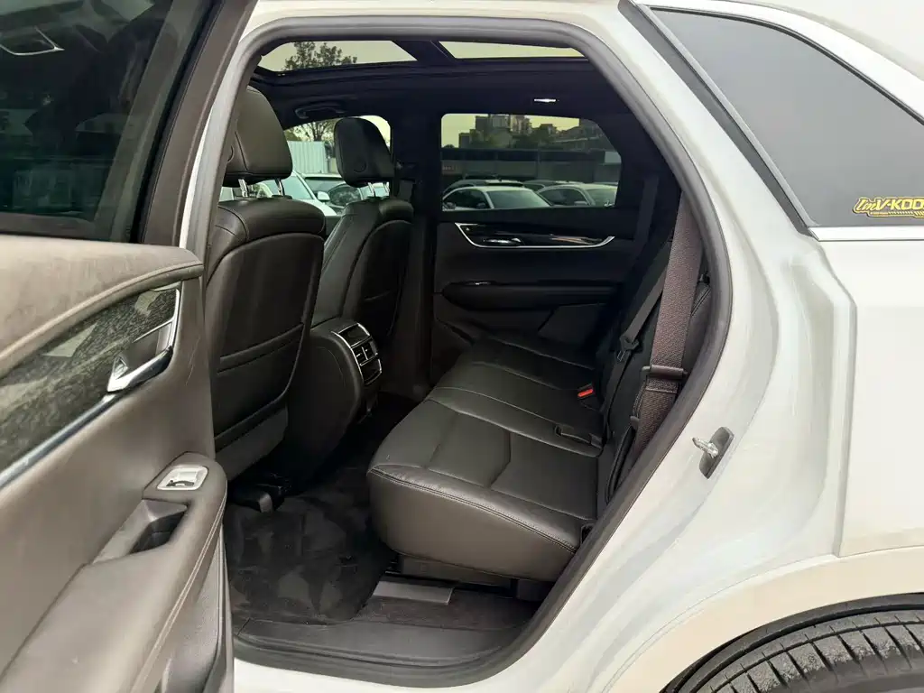 Cadillac XT5 — миниатюра 5