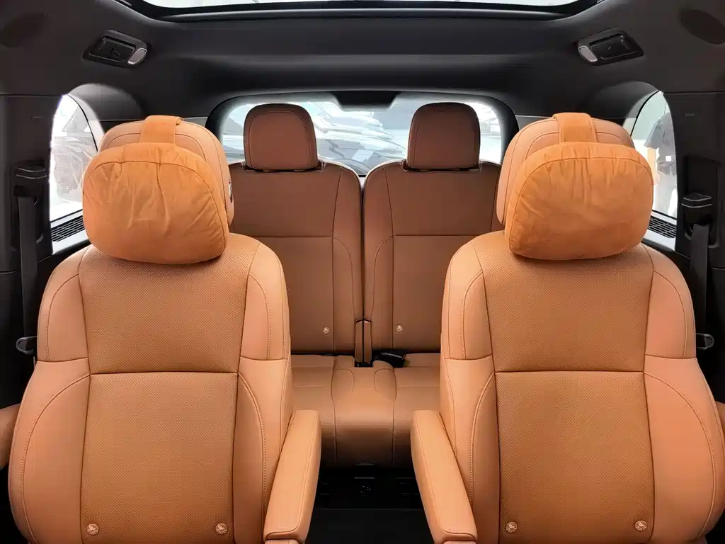 Li Auto Li L8 — миниатюра 11