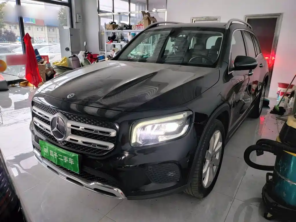 Mercedes-Benz GLB — миниатюра 3