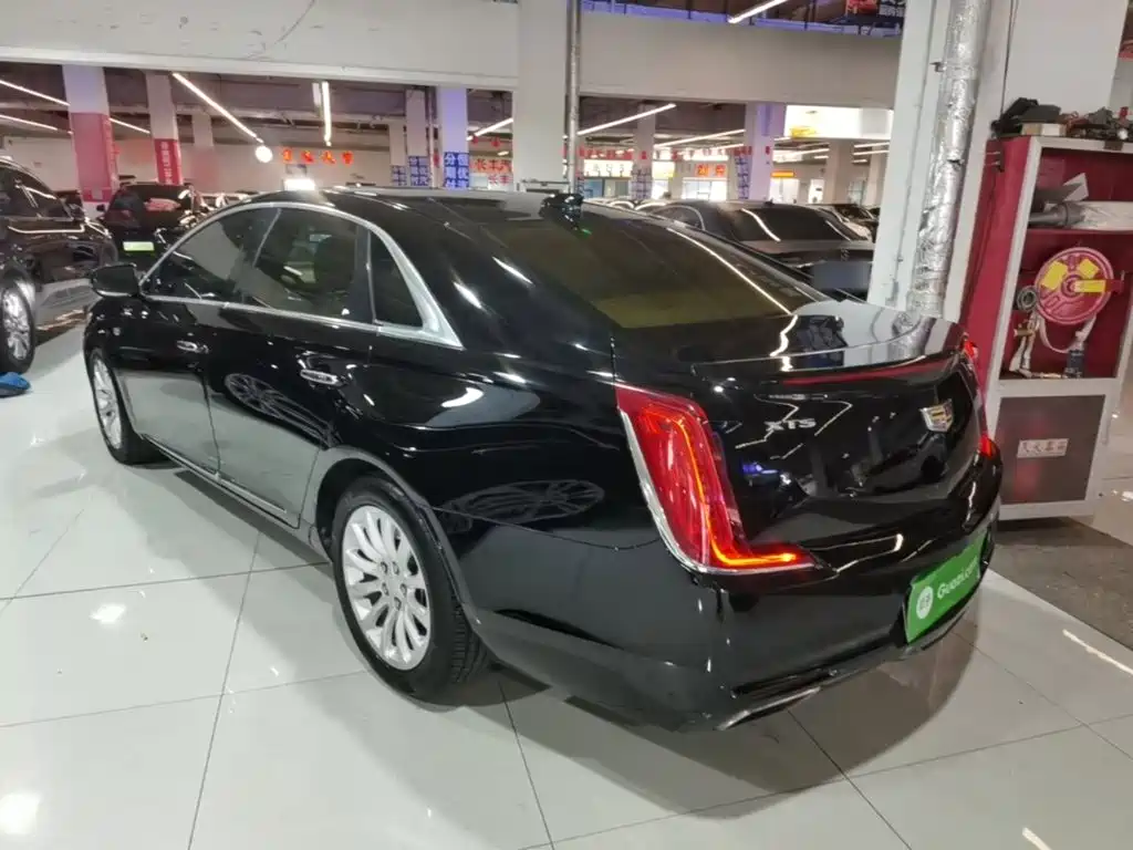 Cadillac XTS — миниатюра 5