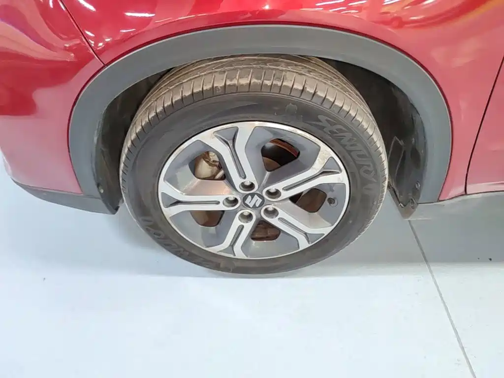 Suzuki Vitara — миниатюра 23