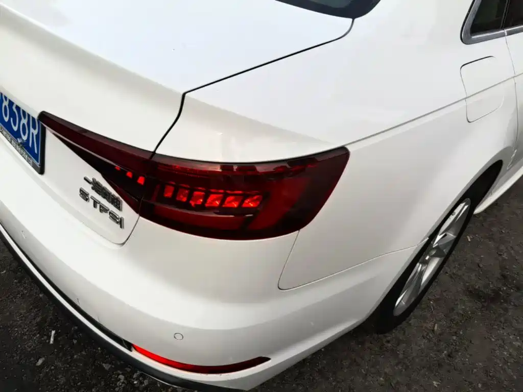 Audi A4L — миниатюра 8