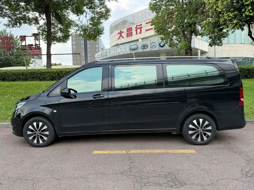 Mercedes-Benz Vito — миниатюра 3