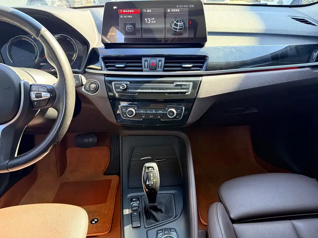 BMW X1 — миниатюра 8
