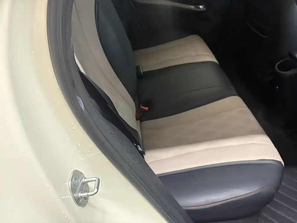 BYD Dolphin — миниатюра 14