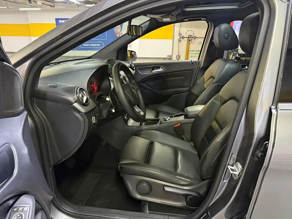 MERCEDES-BENZ B CLASS