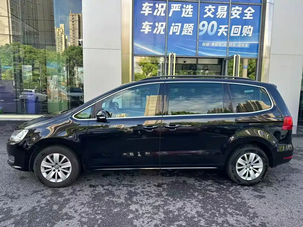 Volkswagen Sharan — миниатюра 2
