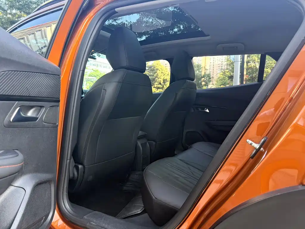 Peugeot 2008 — миниатюра 6