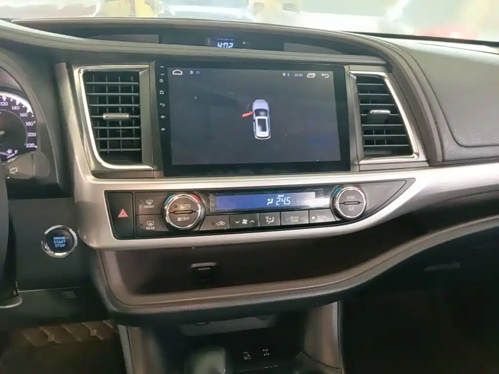 Toyota Highlander — миниатюра 13