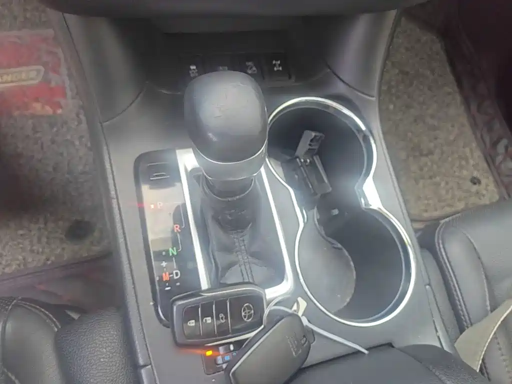 Toyota Highlander — миниатюра 19