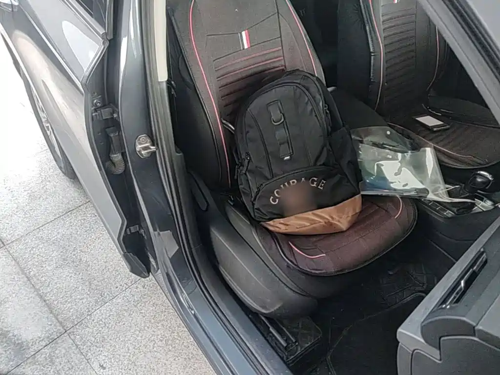 Volkswagen Tharu — миниатюра 25