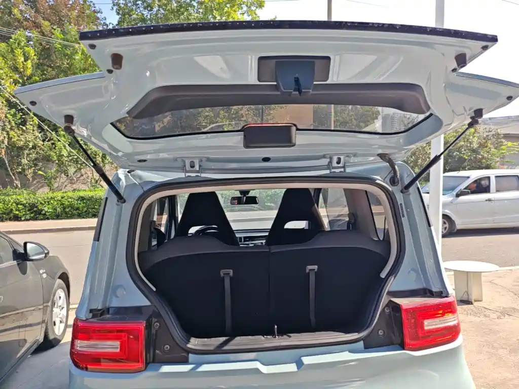 Wuling MINIEV — миниатюра 19