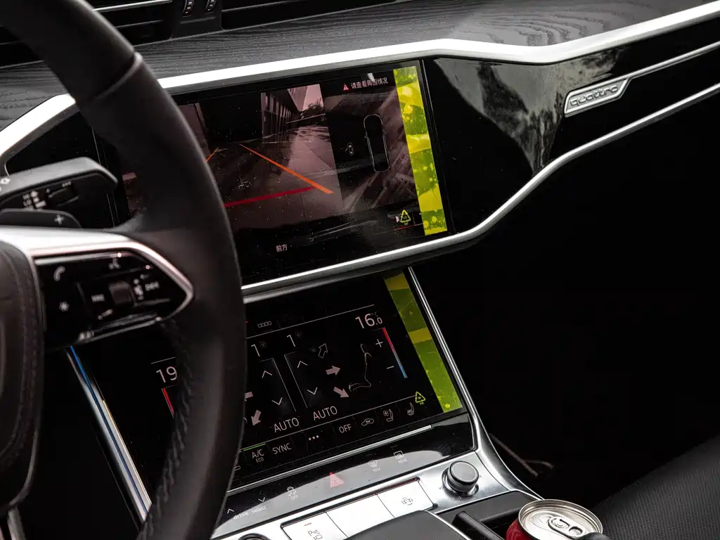 Audi A6L — миниатюра 10