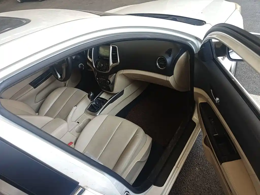 Changan Eado — миниатюра 9