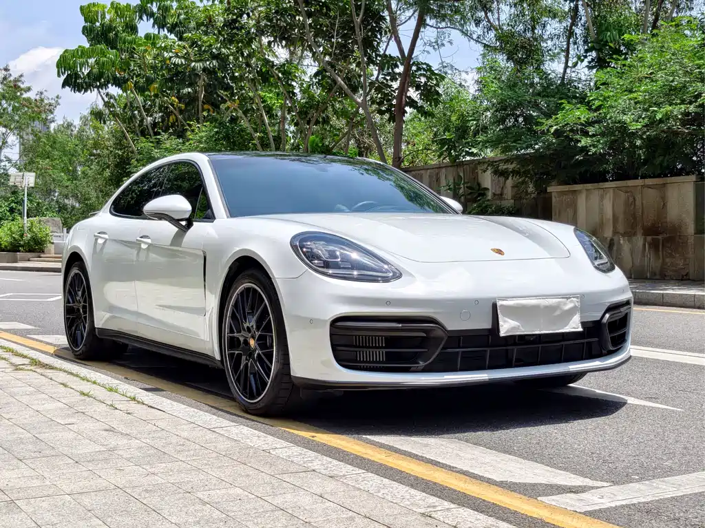 Porsche Panamera — миниатюра 3