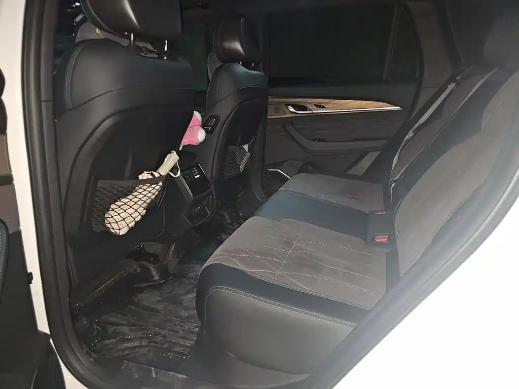 Geely Xingyue L — миниатюра 18
