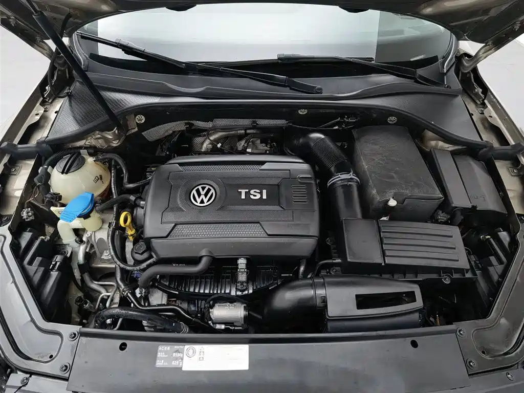 Volkswagen Passat 2017 330TSI DSG