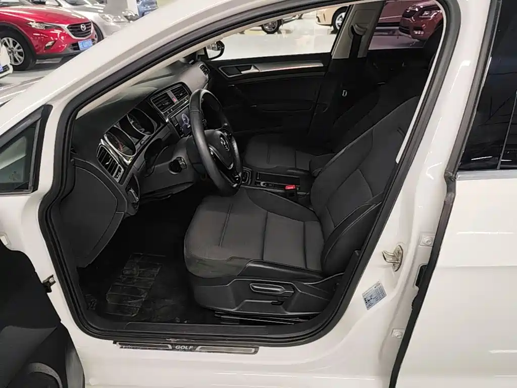 Volkswagen Golf — миниатюра 15
