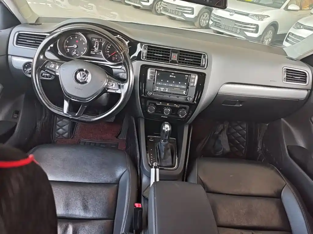 Volkswagen Sagitar — миниатюра 10