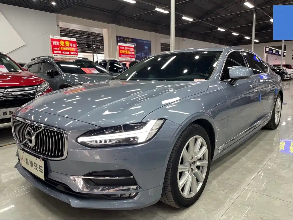 Volvo S90 2019