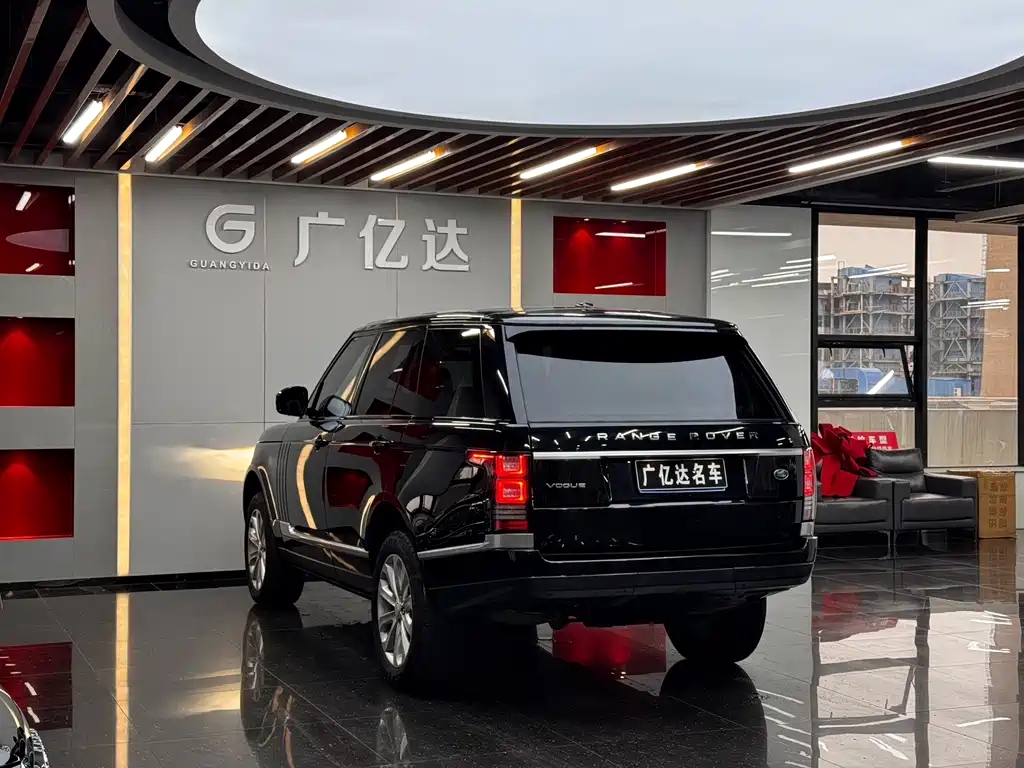 Land Rover Range Rover — миниатюра 16