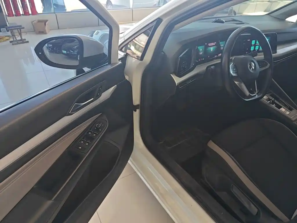 Volkswagen Golf — миниатюра 16