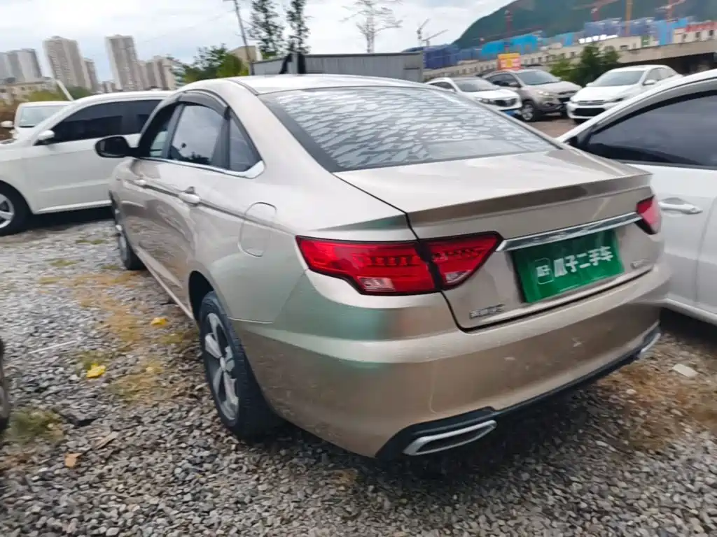 Geely Emgrand GL — миниатюра 5