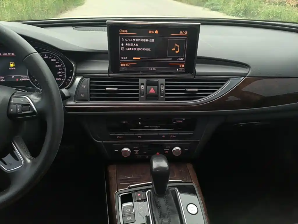 Audi A6L — миниатюра 13