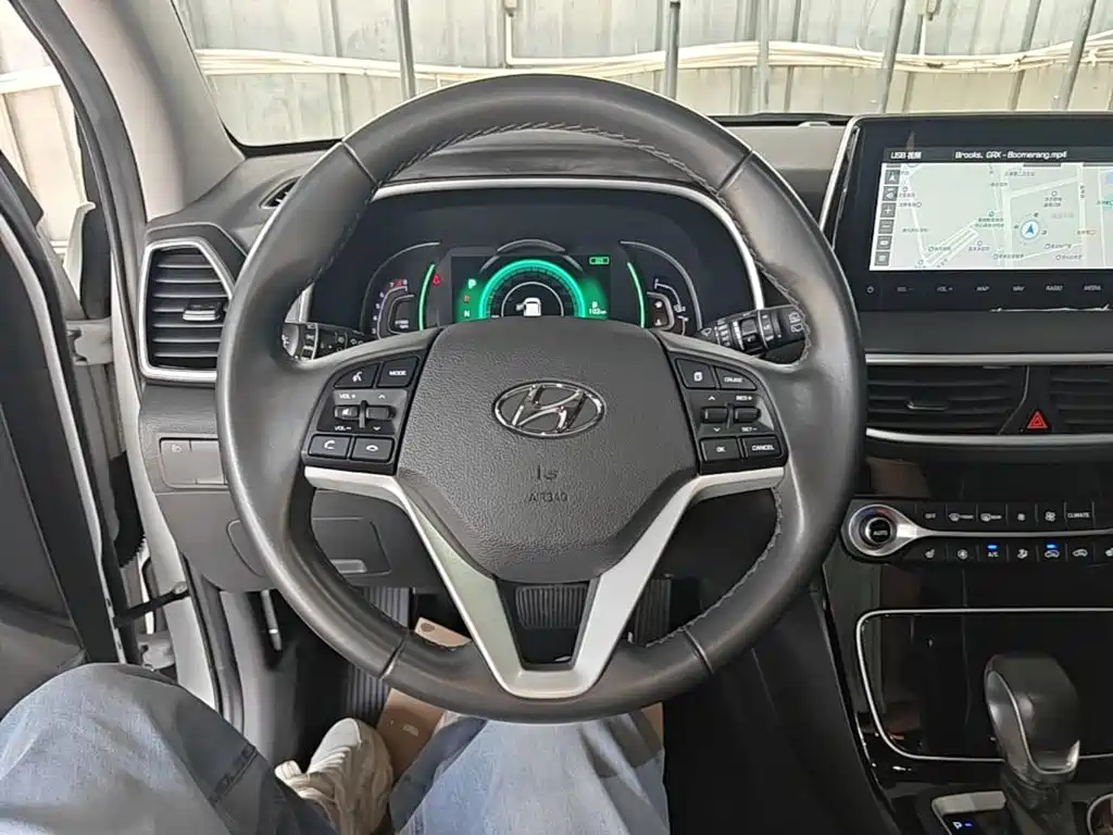 Hyundai Tucson — миниатюра 11