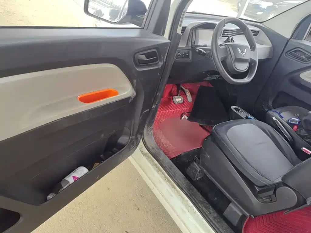 Wuling MINIEV — миниатюра 16