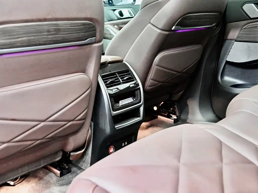 BMW X5 — миниатюра 14