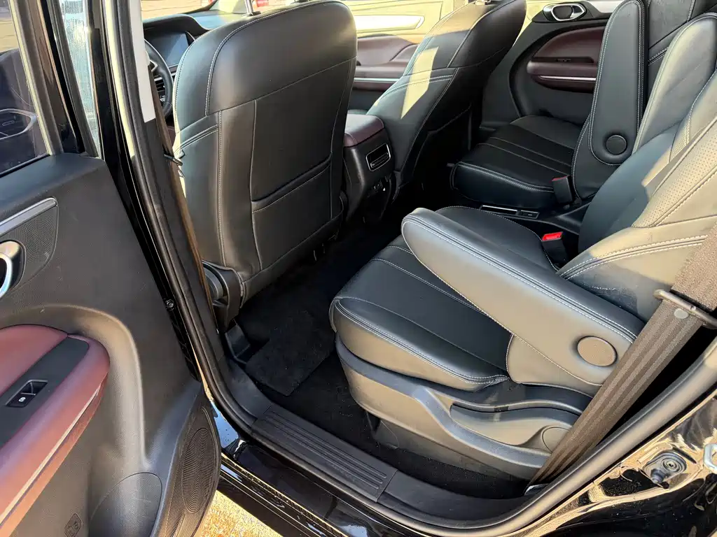 GAC Motor Trumpchi M6 — миниатюра 8