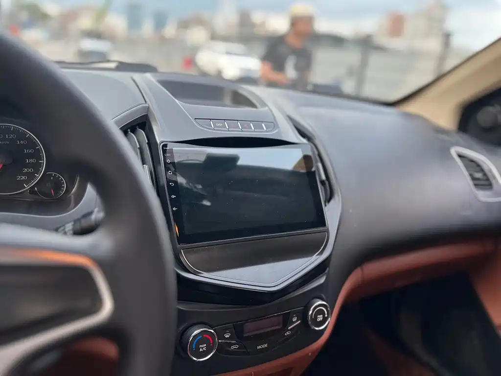 GEELY AUTOMOBILE KING KONG