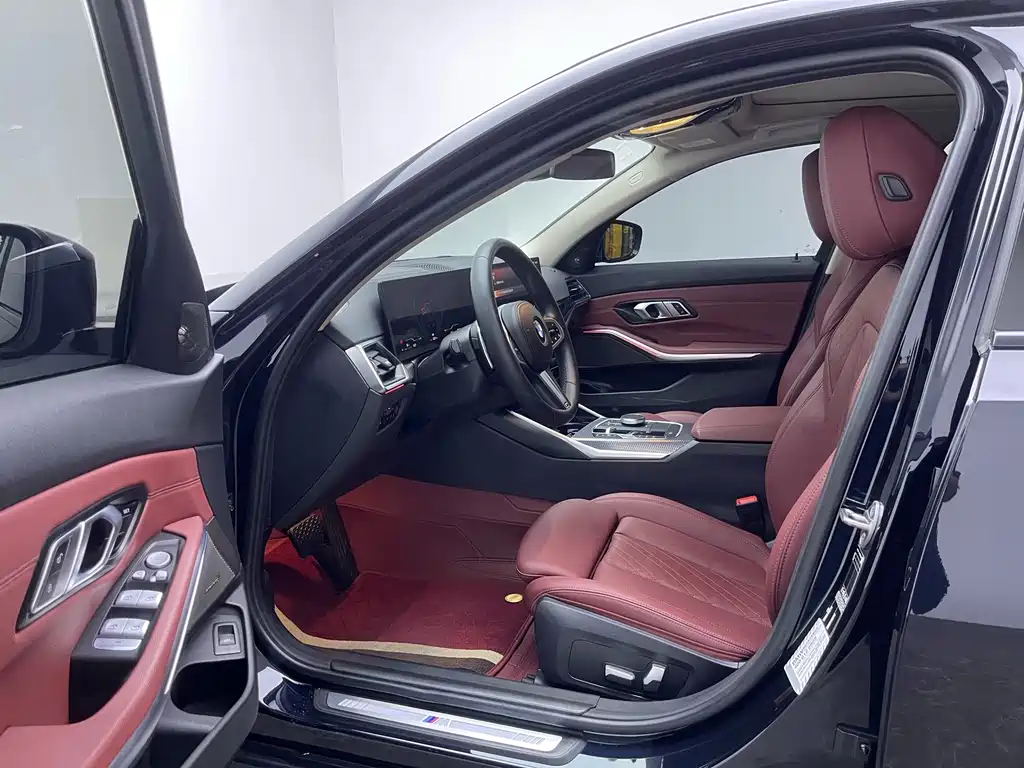 BMW 3 Series — миниатюра 13