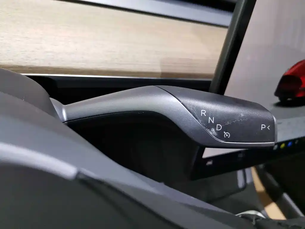 Tesla Model Y — фотографии объявления, Фото 16