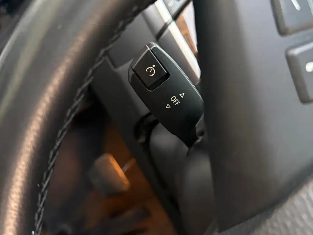 BMW X5 (Import) — миниатюра 23