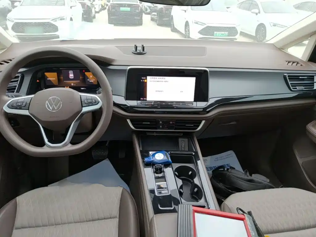 Volkswagen Viloran — миниатюра 10